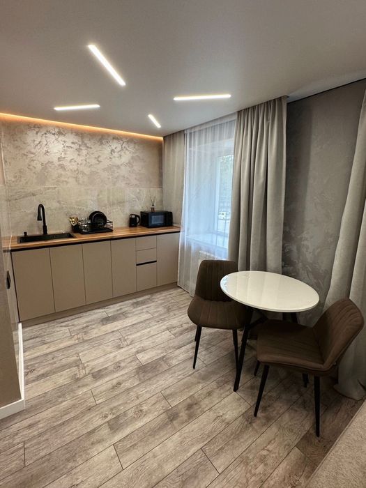 Назарбаева 21 Lux