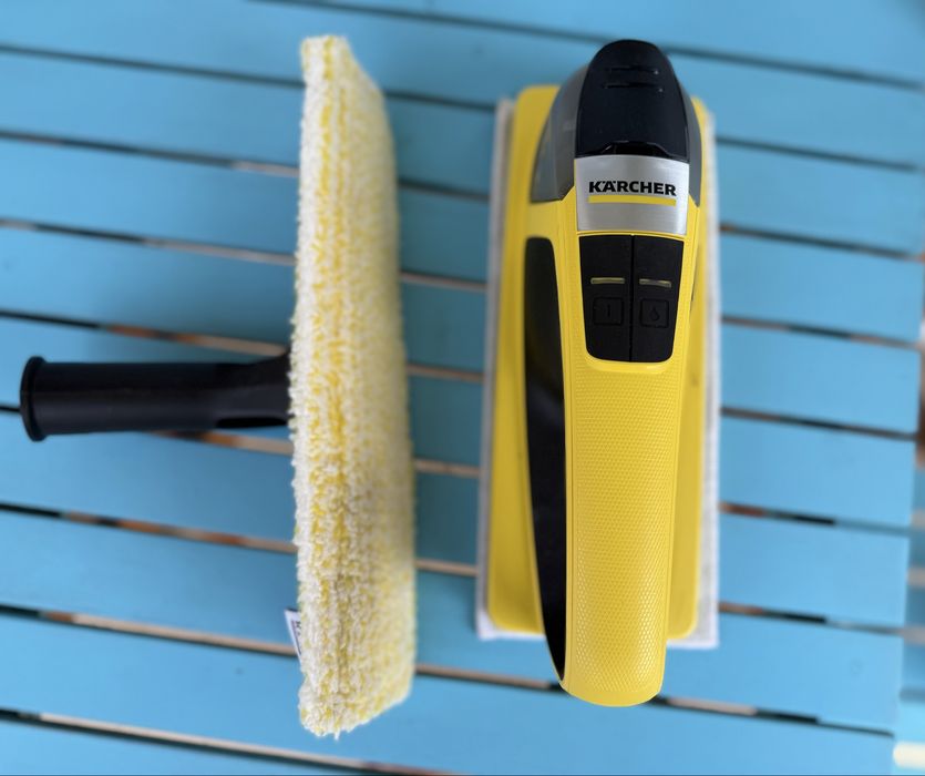 Уред за почистване на прозорци Karcher WV 2  + KV 4 Premium, плюс удължител Karcher KV