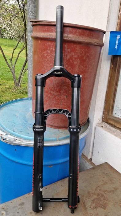Furca Rockshox Silver 35 Air Travel 150mm roata 27.5" Ax 15x110 E-bike Approved