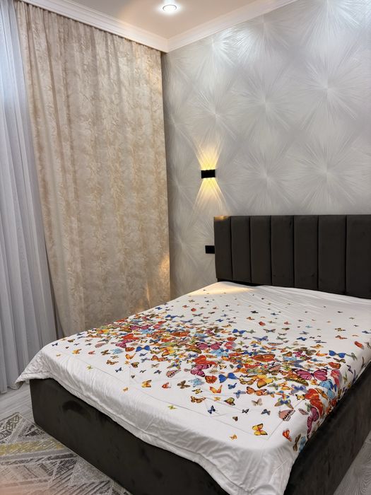 Продается кровать и шкаф