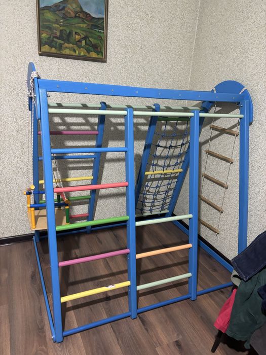 Детская горка деревянная