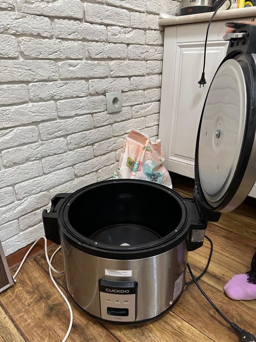 Рисоварка Cuckoo — оригинал, б/у, в отличном состоянии