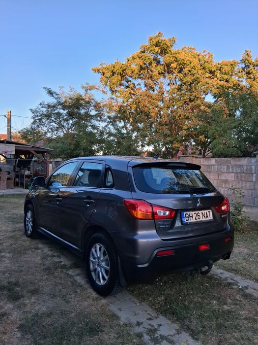 Mitsubishi ASX 2011
