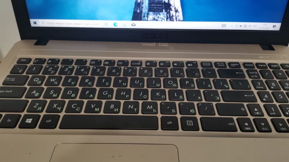 Продам Ноутбук Asus 40 000тг