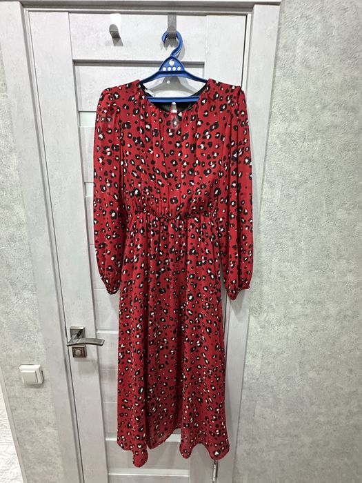 Продам длинные платья