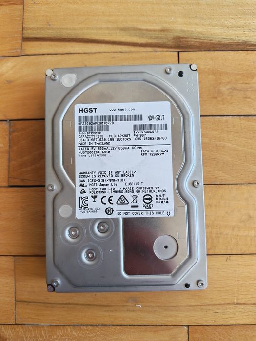 HDD-uri diferite modele (1TB si 2TB)