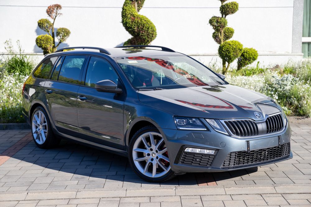Skoda Octavia VRS Facelift 2018/DSG/EURO 6/184 cai/Full LED/Carplay
