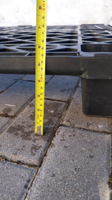 Vind paleti de plastic