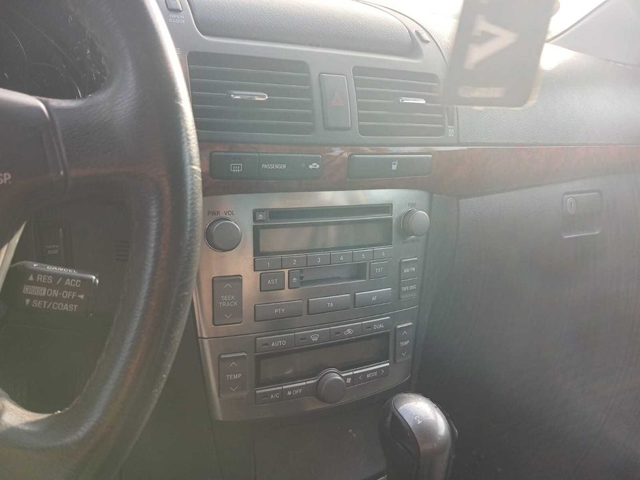 Vand pt. piese de schimb Toyota Avensis II 2.0 D-4Diesel (116 CP) 2004