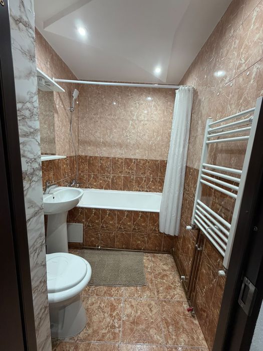 Inchiriez apartament 2 camere