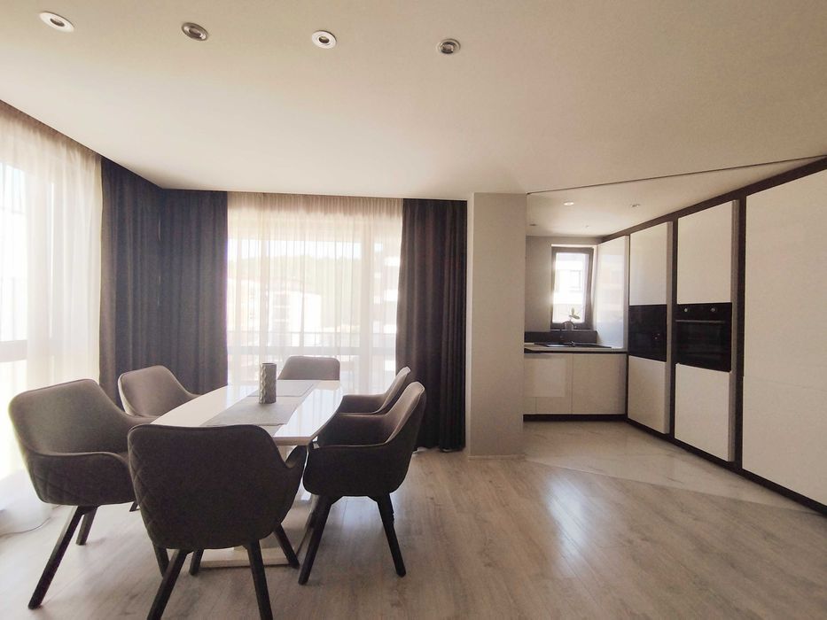 Тристаен апартамент във Vitosha apartments