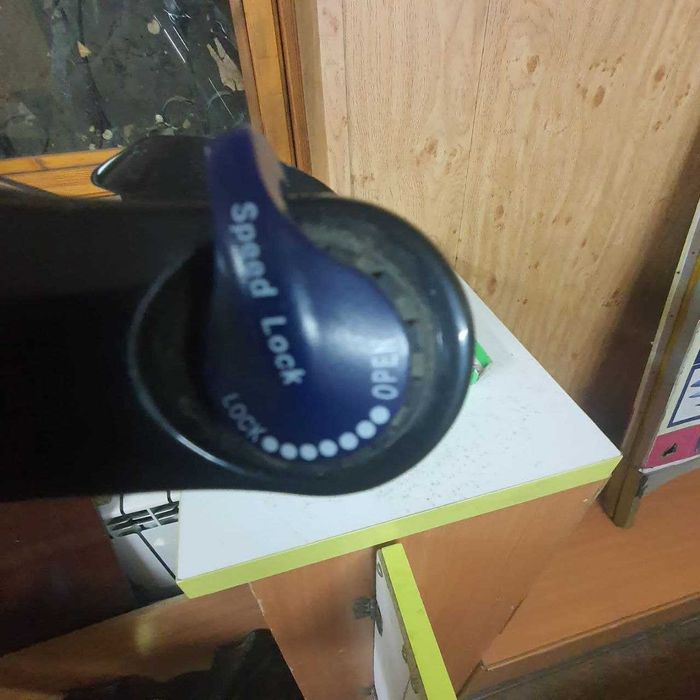 Велосипед впередный вилка амортизатор.