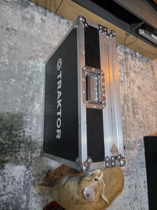 Traktor Kontrol S4 MK2