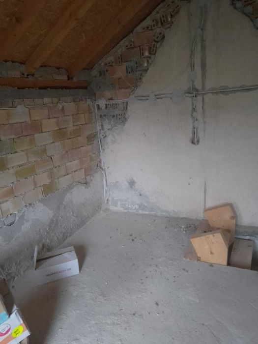 Продава се Къща в Разград, Промишлена зона - Запад - 32 кв.м за 1036 €/кв.м - Снимка #2