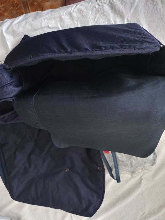 Продавам комбинирана бебешка количка MAG ENGLAND