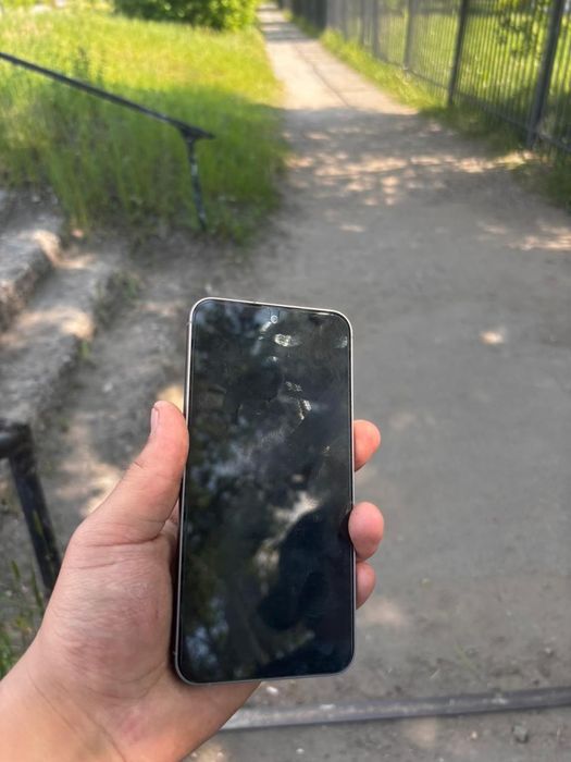 Продам самсунг S23 Fe