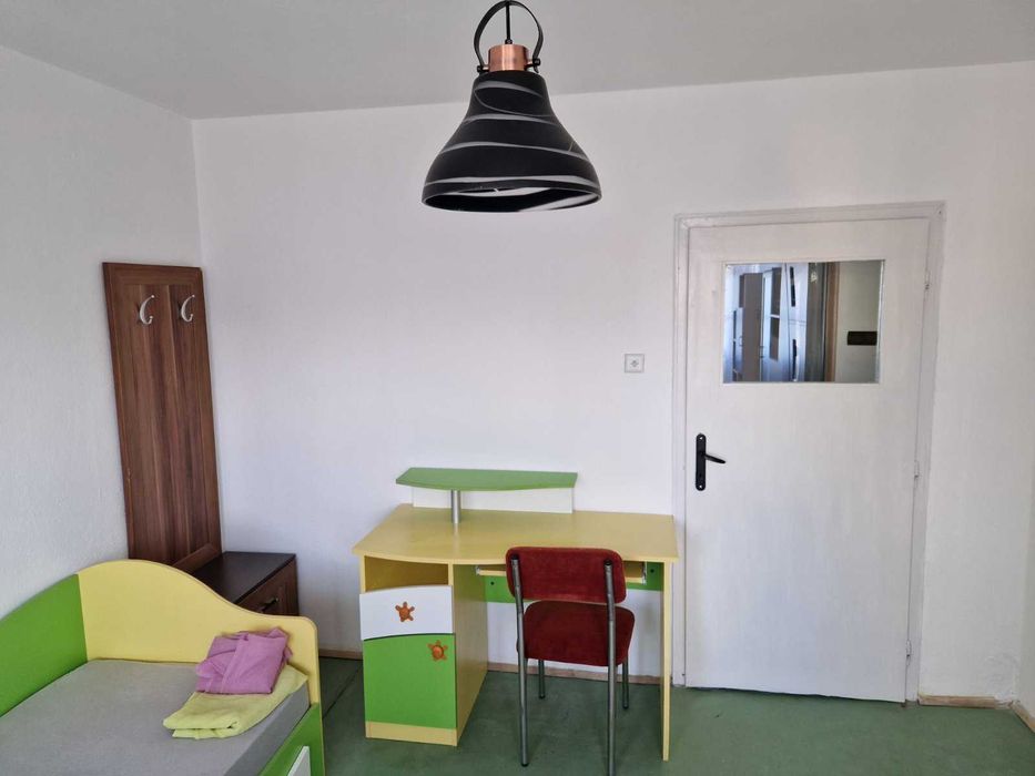 Дава се под наем Тристаен апартамент в Шумен, Тракия - 78 кв.м за 298.86 € - Снимка #12