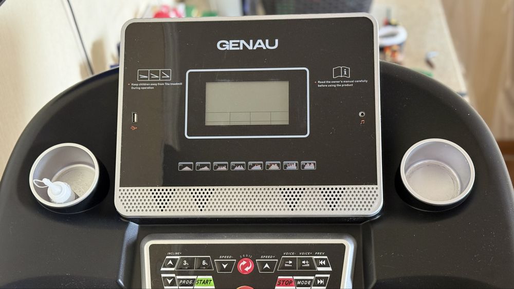 Беговая дорожка Genau