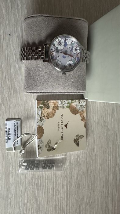 Ceas Olivia Burton