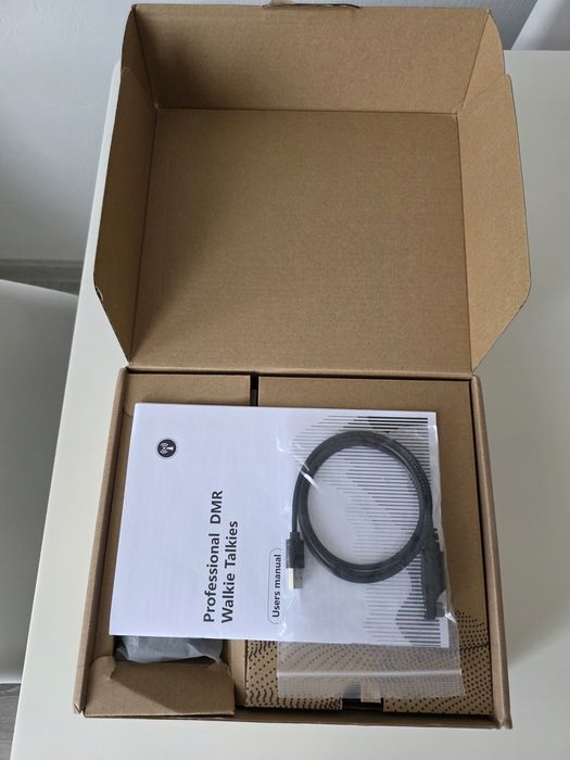 ABBREE AR-880 stație radio digitală DMR de mare putere (10W), dual-band (VHF/UHF)