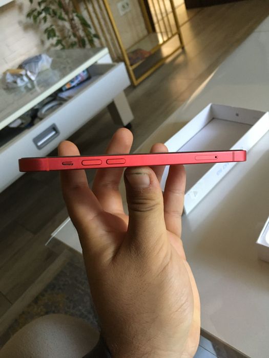 Iphone 12 Product Red 128GB Неразличим от нов!