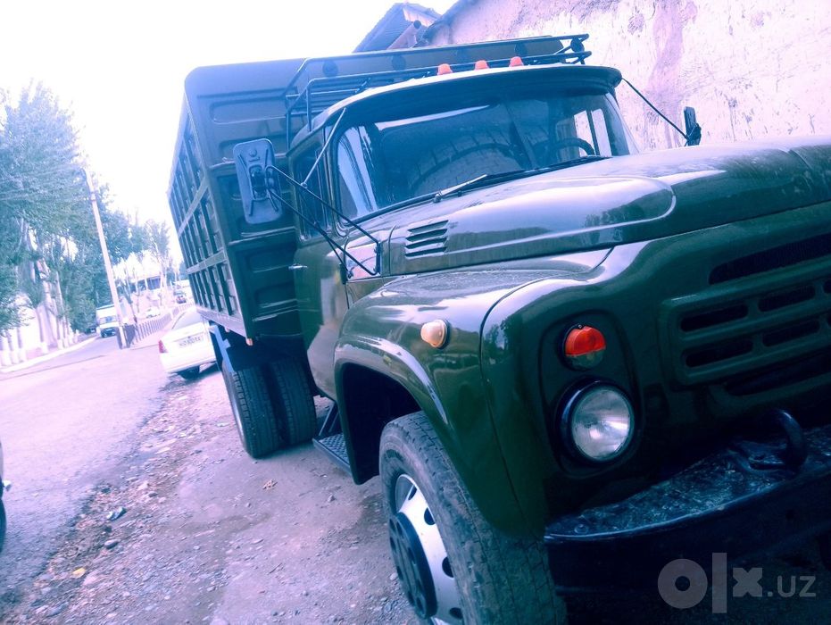 Zil 130 sotiladi