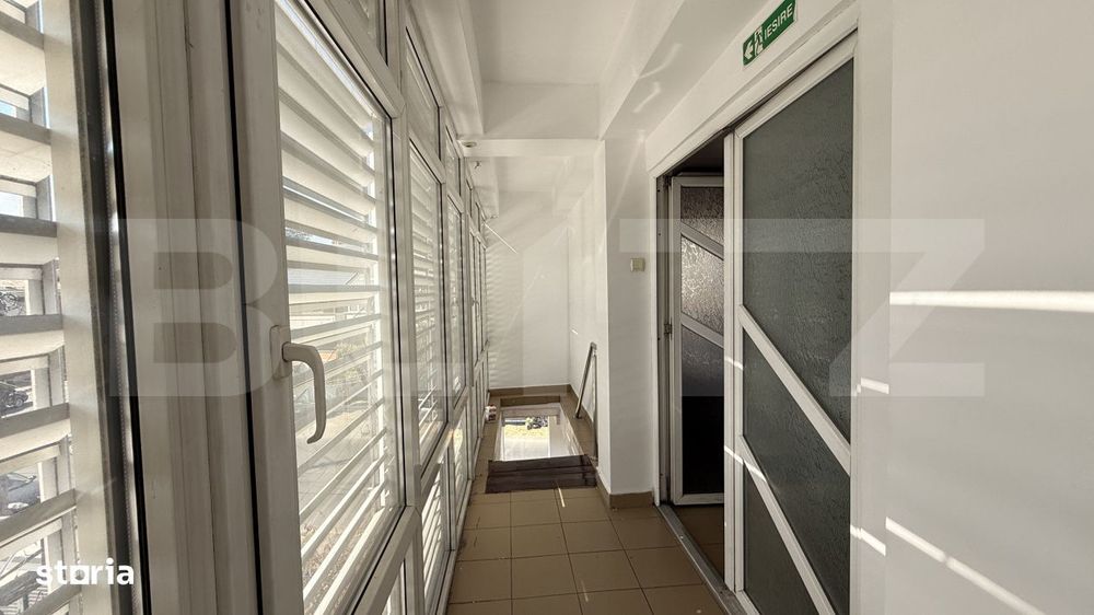Spatiu comercial P + E + M, 308 mp utili, zona Medicina Veche