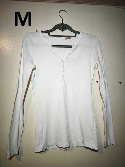 Дамски дрехи, почти безплатно