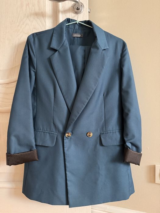 Костюм женский, размер 44