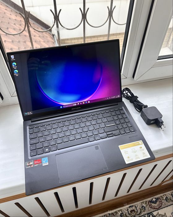 Asus VivoBook 15 C15005YA-L1070W