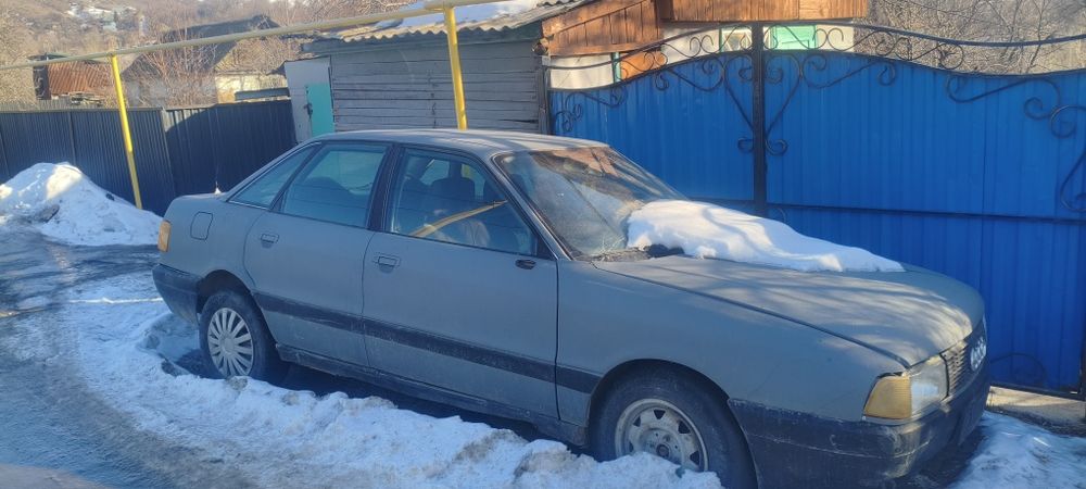 Продам Ауди 80 б3