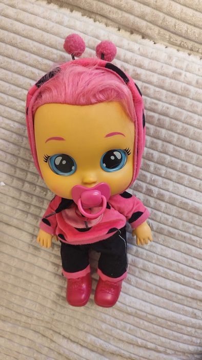 Кукли Crybabies по 15 евро за брой