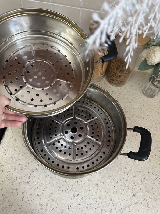 Продам казан, манотоварку, приборы