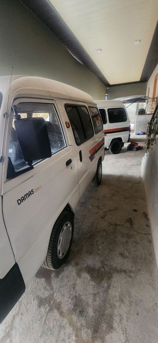 Damas  srochna sotiladi