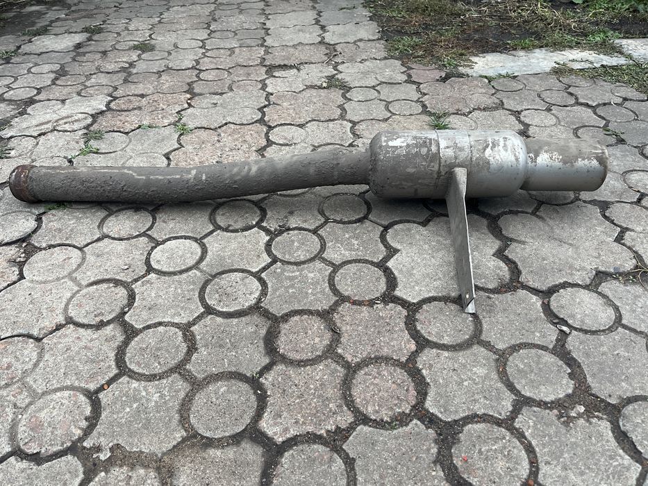 Глушак от бмв в хорошем состоянии