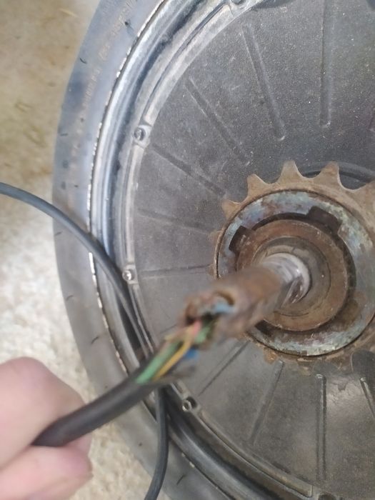 Осы скутер сатылды срочна