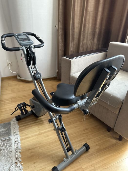 Велотренажер ARTFIT