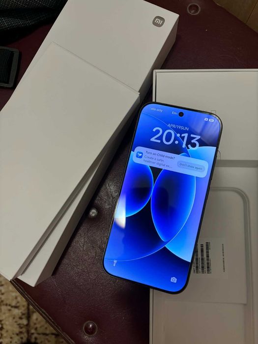 Xiaomi 17 pro 16/1TB перфектен, бартер възможно