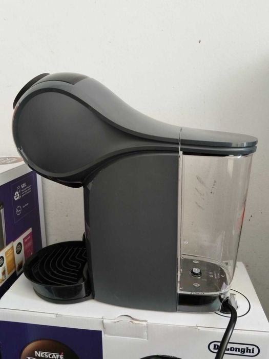 Dolce Gusto Genio S мостра - кафе машина с капсули