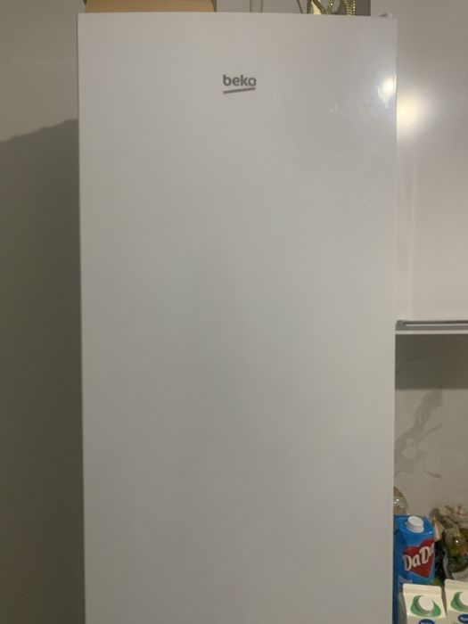 Продается холодильник 201 см No Frost