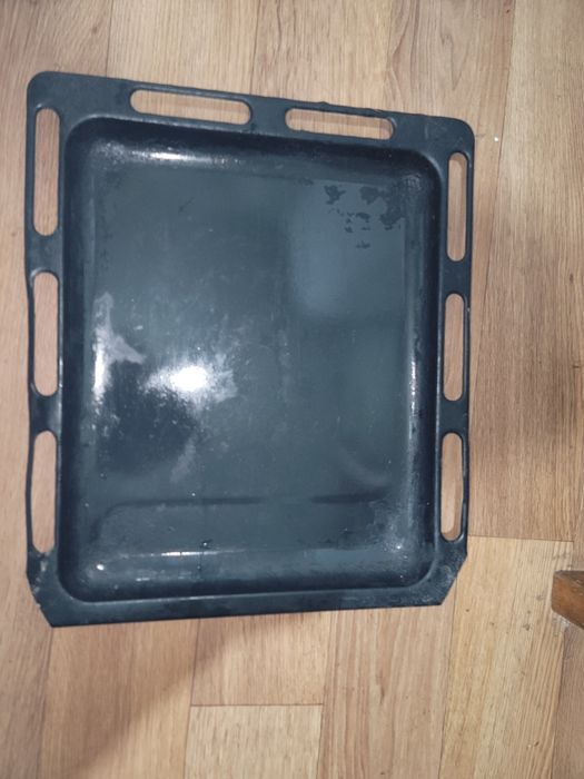 Противень, решётка, конфорки