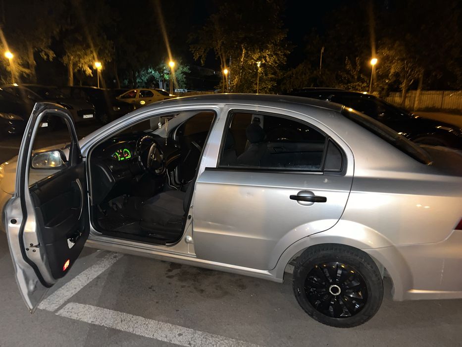 CHEVROLET Aveo 2010 — imagine 3