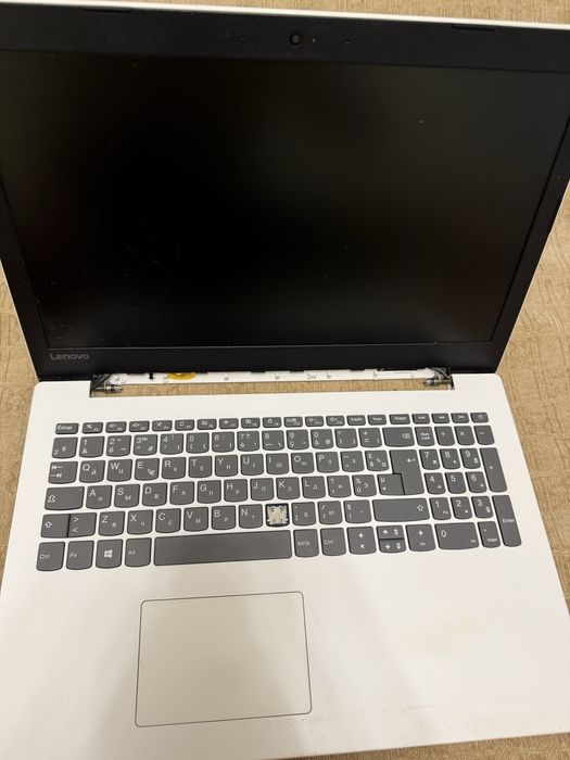 Lenovo idepad noutbok