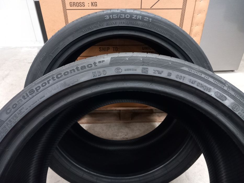 295/35/23,285/35/23,315/30/22,315/30/21,265/35/21 по 2бр.Continental