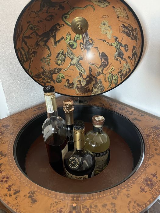 Minibar glob pamantesc Zofolli