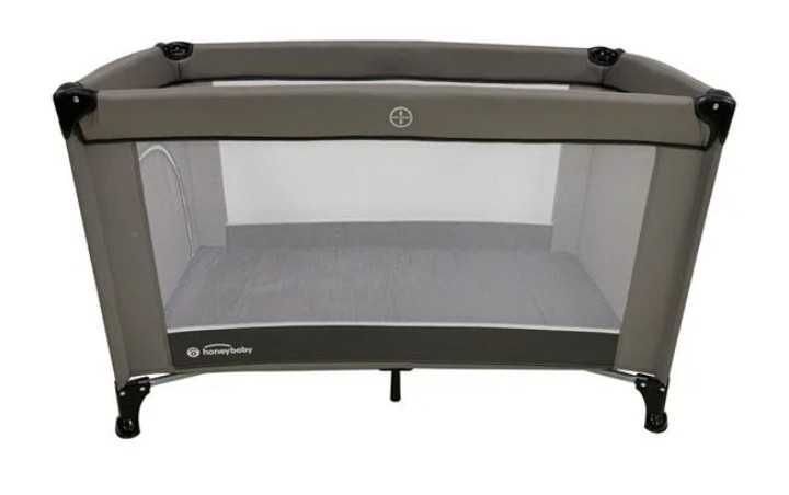 Продавам кошара за спане/игра