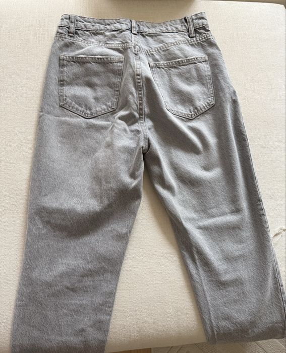 Сиви дънки на ZARA