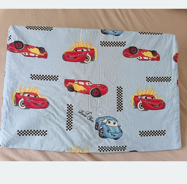 Lot bebe: 2 seturi covor spuma Eva+ 2 scaune baie + 4 perne diverse +