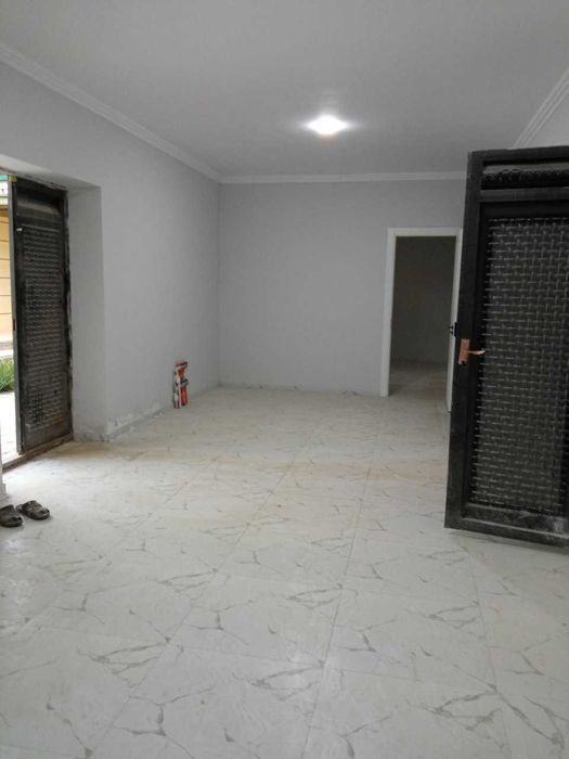 Янгиюль город Дехконобод махалля ул.Самаркандская 10 сот. 2 дома