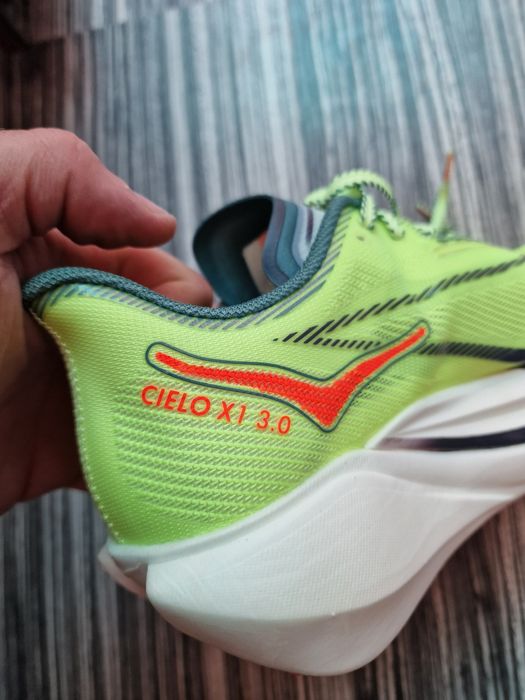 Adidași Hoka Cielo x1 3.0